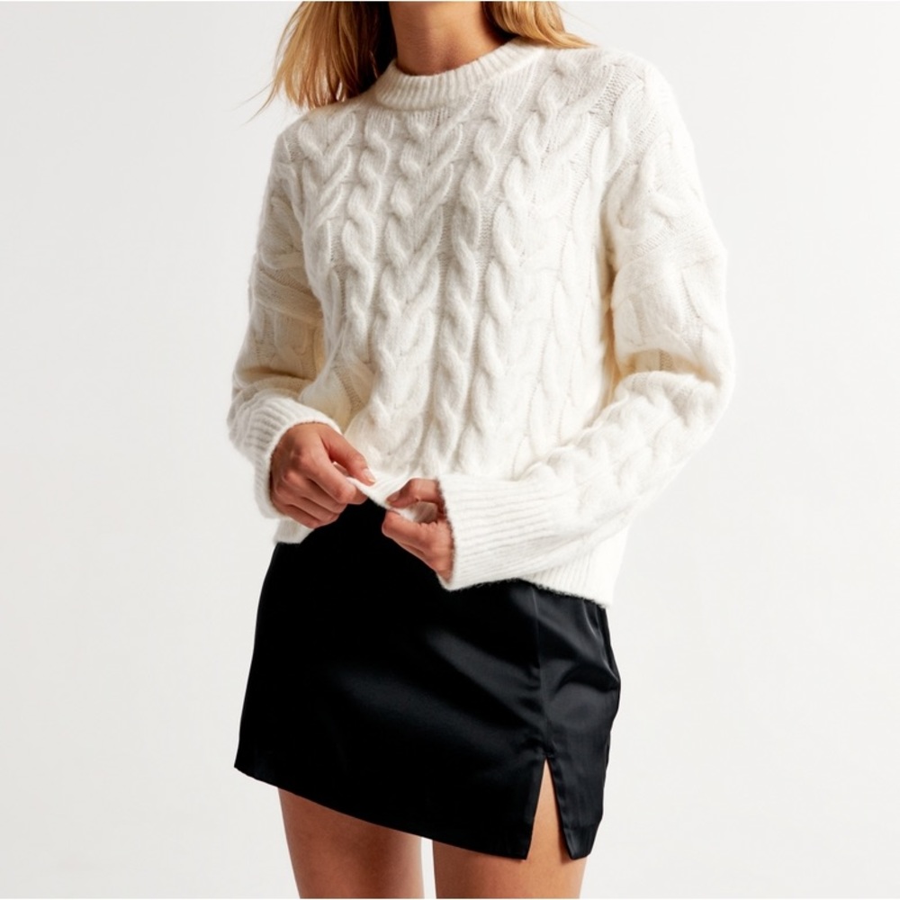 Abercrombie and fitch sweater